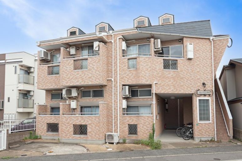 ミワコート博多 201号室 外観