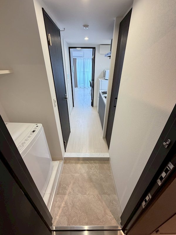 エルプレイス天神南 玄関