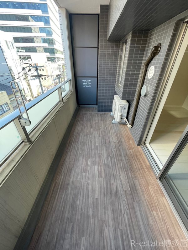 エンクレスト博多駅前ART ベランダ