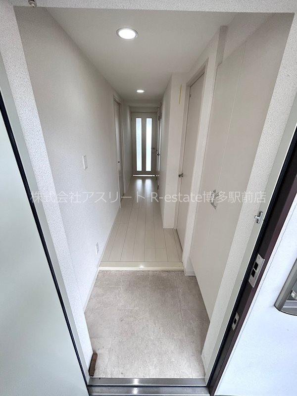 ネクスト吉塚 玄関