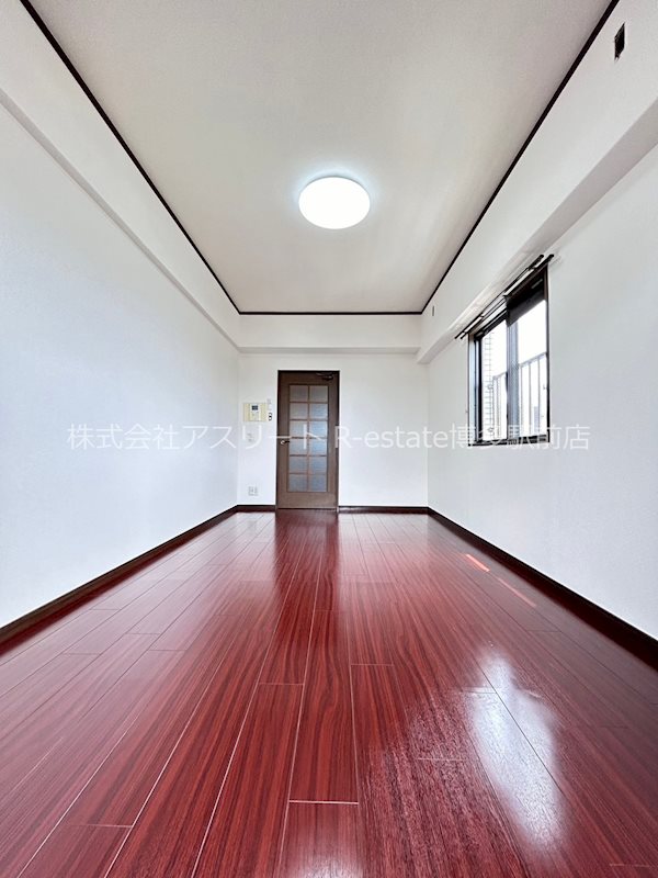 アンピールメゾン九大前 リビング