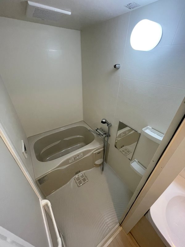 アルファシオディクレイヴ 風呂画像