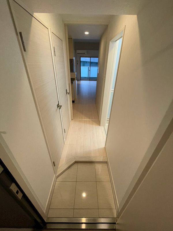 アルファシオディクレイヴ 玄関