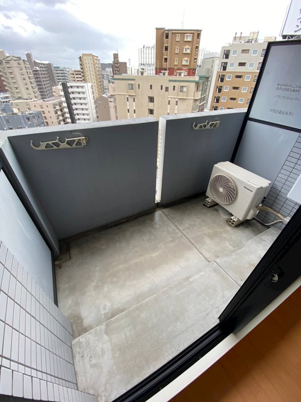 エンクレスト天神2 ベランダ