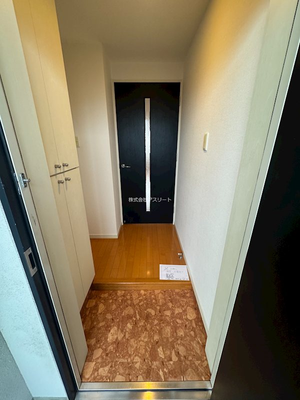 ラトゥール箱崎宮前 玄関