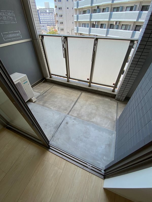 ウェルブライト博多 ベランダ