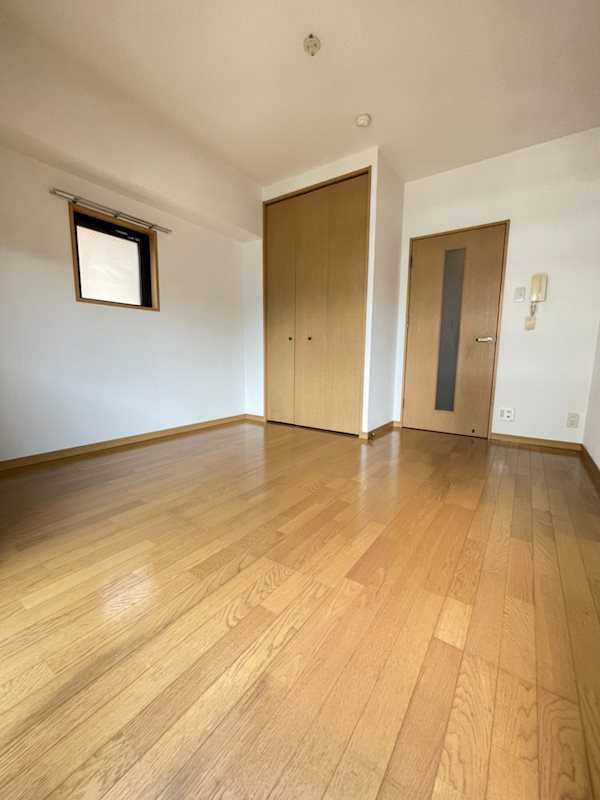 エンクレスト平尾 ベッドルーム