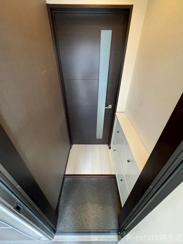 リテラ県庁西 玄関