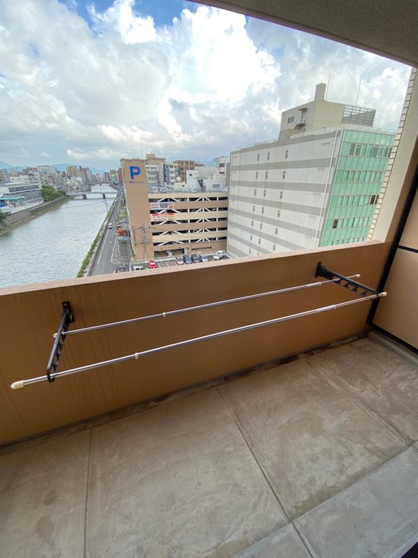 ピュアドームステイツ博多 ベランダ