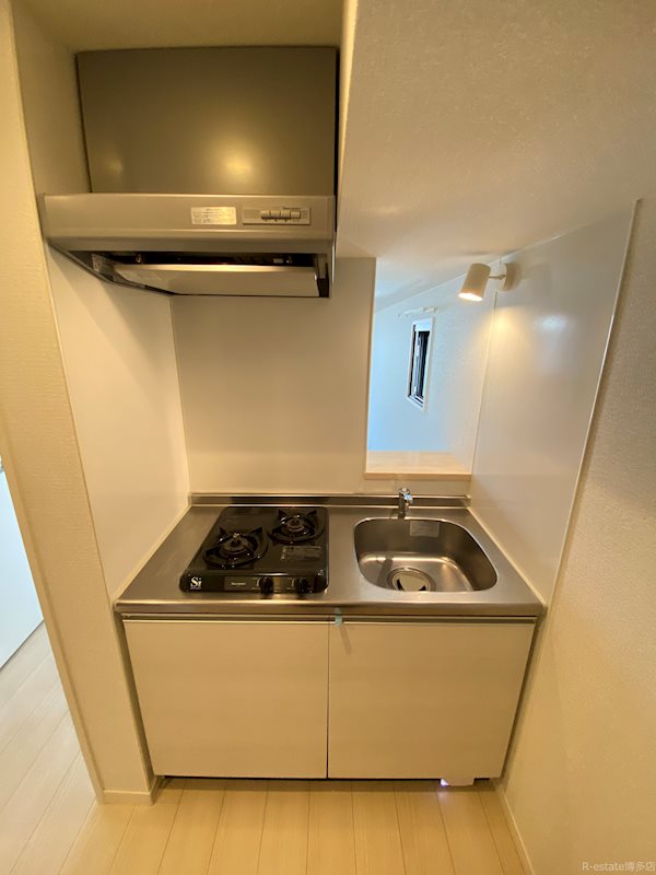 グランフォーレ博多駅東プレミア キッチン