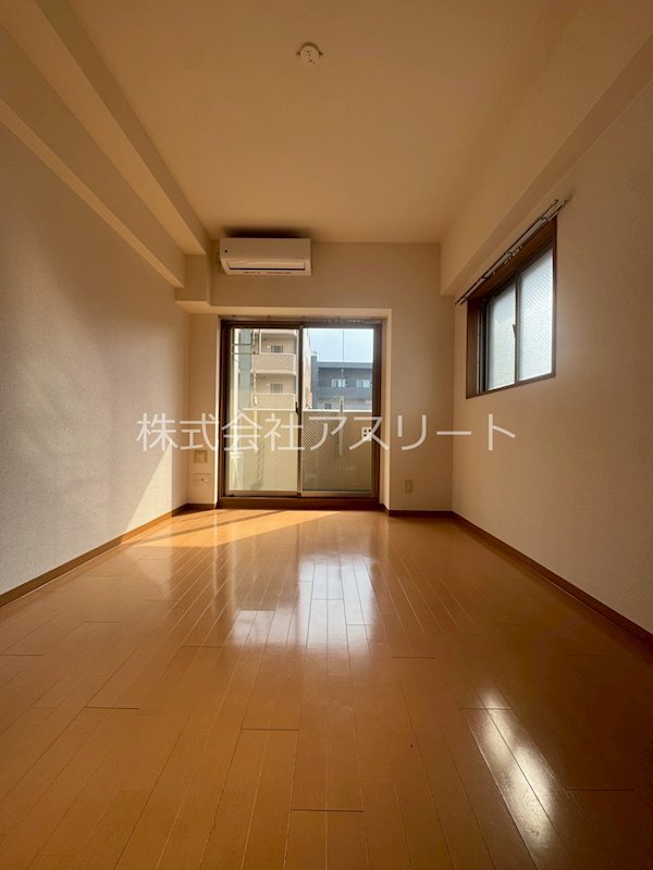 エステムコート博多駅前2セグティス リビング