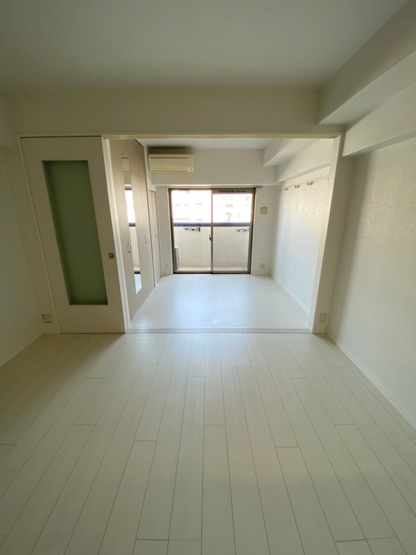 エンクレスト吉塚駅前2 リビング