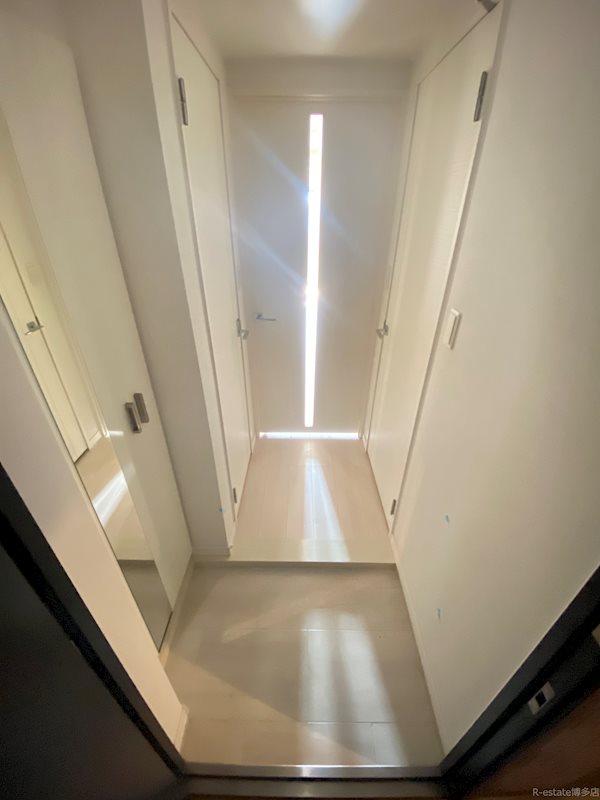 グランフォーレ箱崎プレミア 玄関