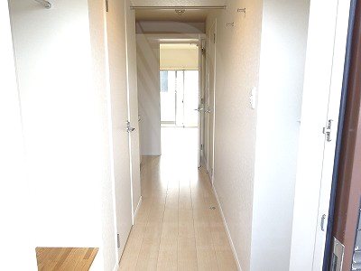 エンクレスト天神FOCUS 玄関