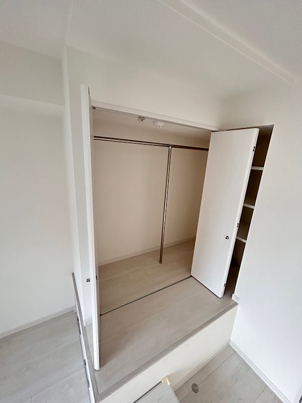 アルファシオレヴァーク その他6