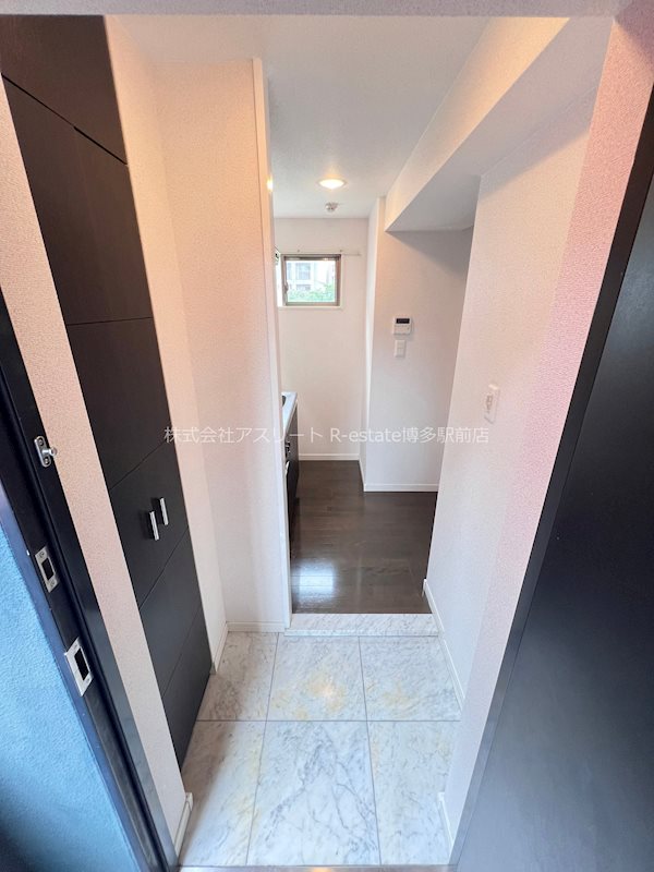 ルネッサンス21薬院サウス 玄関