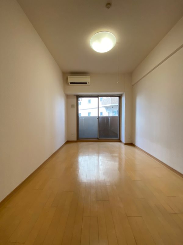 エステムコート博多駅前アヴェール リビング