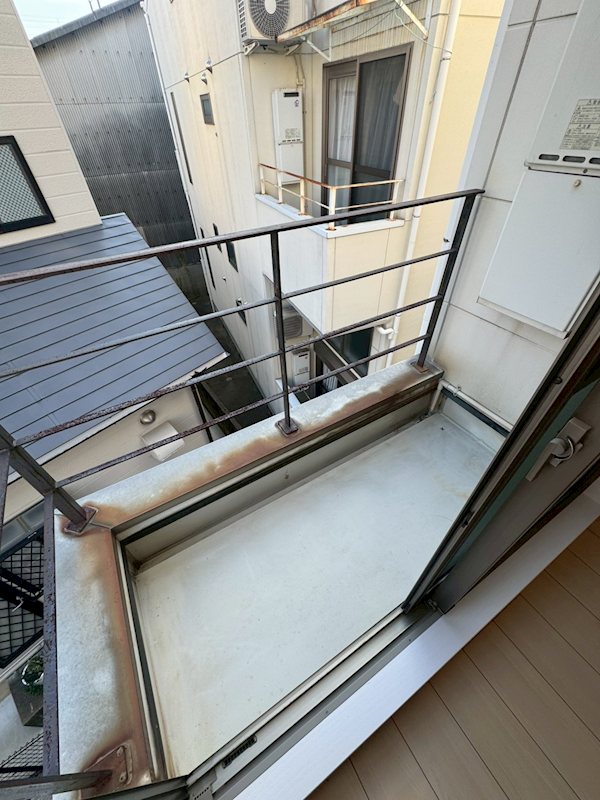 ハッピーフォーエバー博多駅南 ベランダ