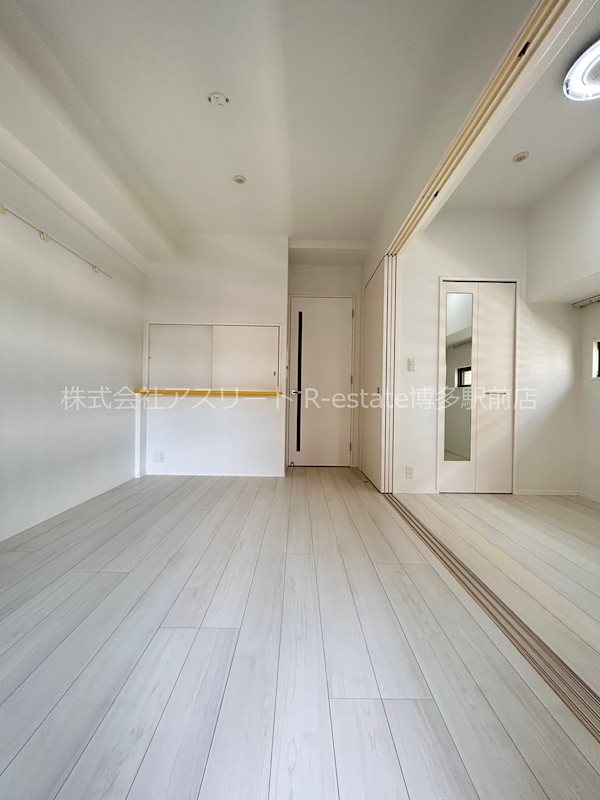 エンクレストGRAN博多駅前 リビング