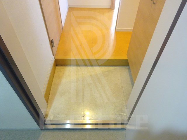 ウインステージ博多駅南 玄関