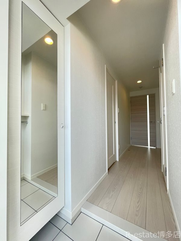 エンクレスト祇園 玄関