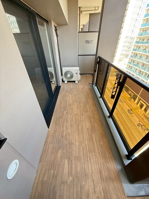 CINQ　IWASE　BLD ベランダ