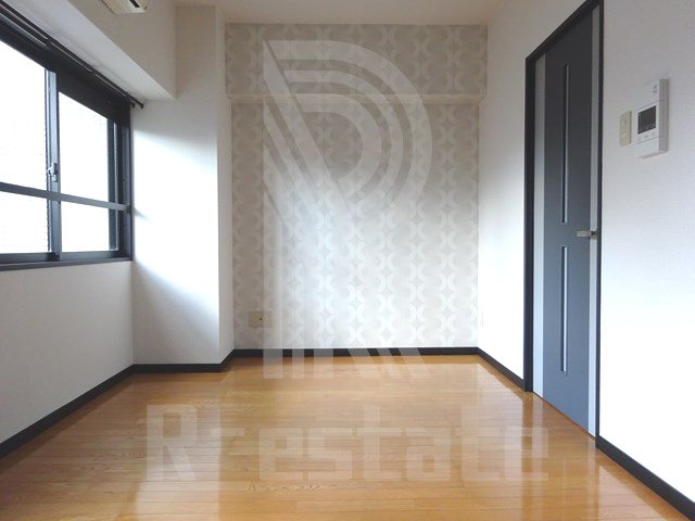 ピュアドームフローリオ博多 リビング