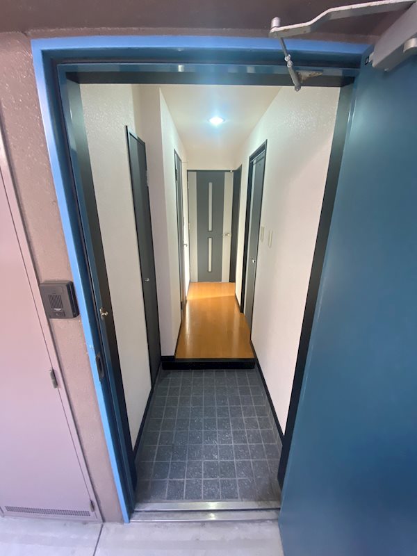 ピュアドームグランディ博多 玄関