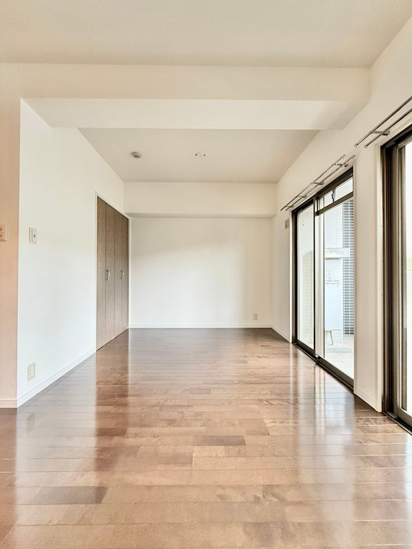 アソシアグロッツォ日赤通り リビング