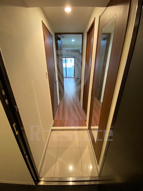 アソシアグロッツォ薬院サウスガーデン  玄関