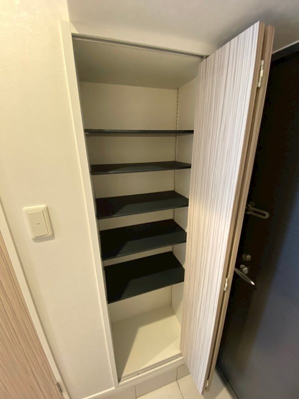 エンクレスト吉塚駅前2 玄関