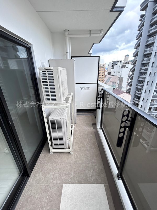 ドゥバーグ渡辺通 ベランダ