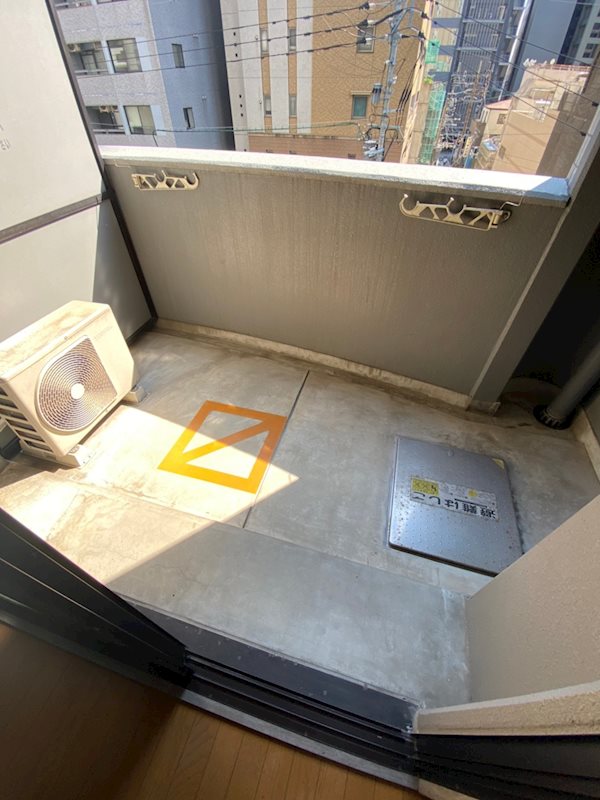 ロイヤル渡辺通154 ベランダ