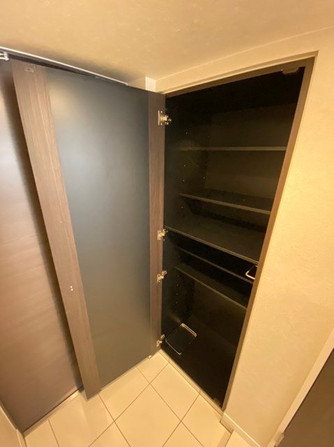 ネストピア博多駅前2 玄関