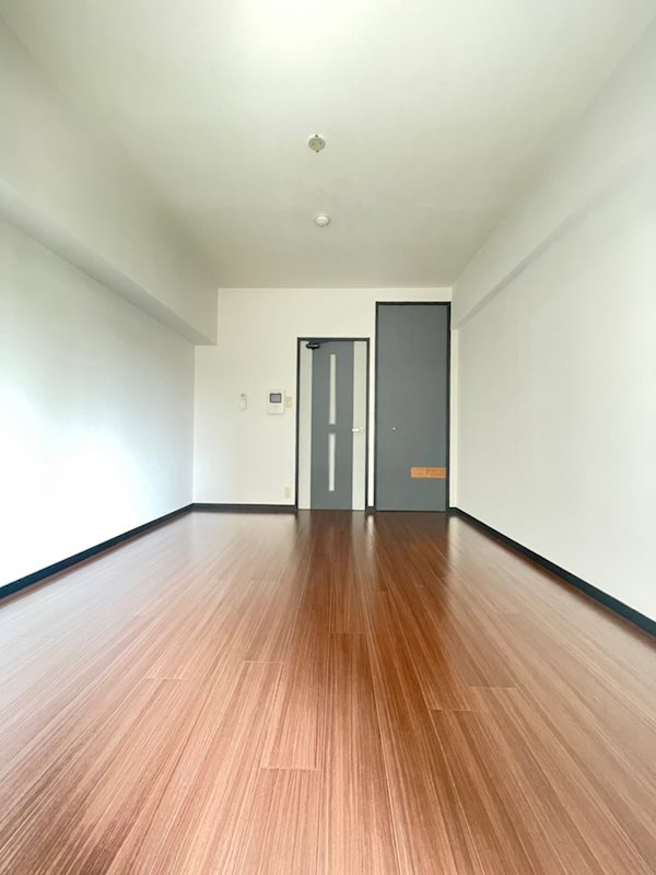 ピュアドームグランディ博多 リビング