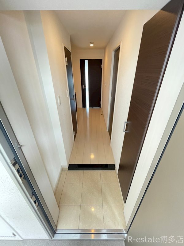 サンヒルズ薬院 玄関