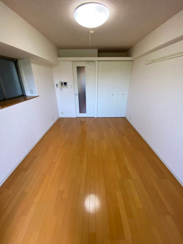 サヴォイザリバーテラス リビング