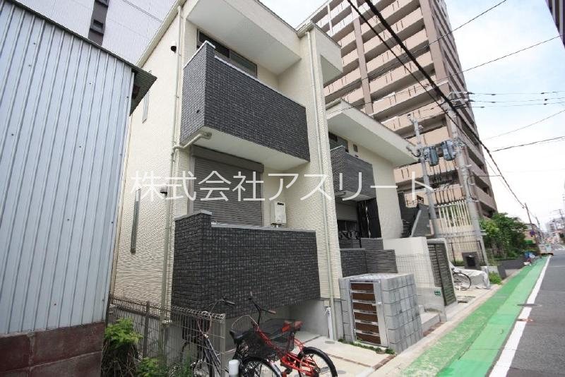 Ambiente 202号室 外観