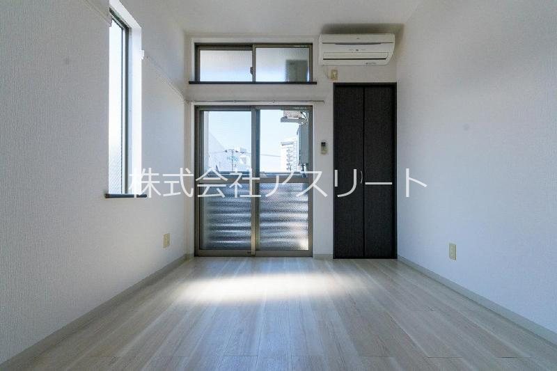 プレミール博多 リビング