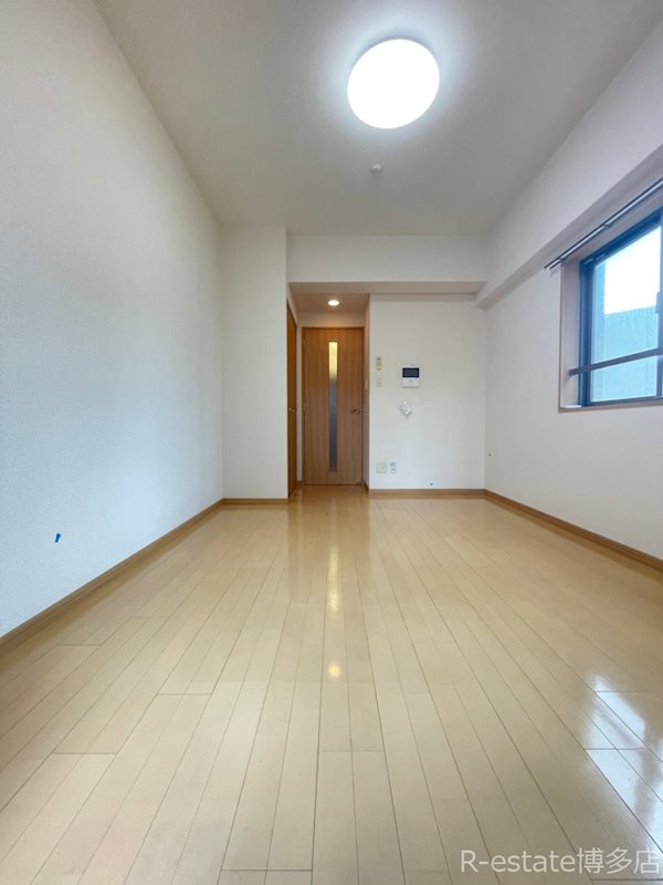 エステムコート博多駅前アヴェール リビング