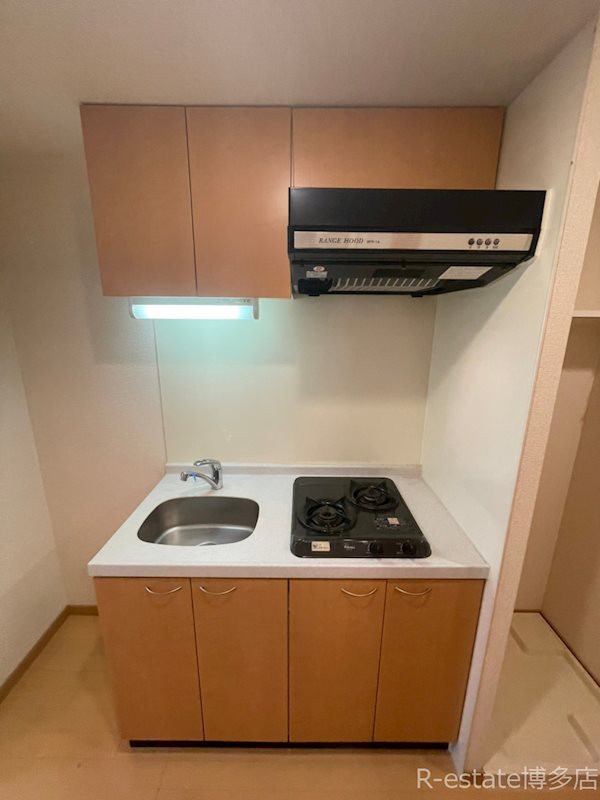 エステムコート博多駅前アヴェール キッチン