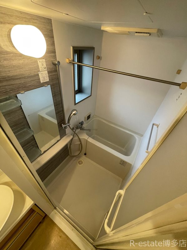 エステムコート博多駅前アヴェール 風呂画像