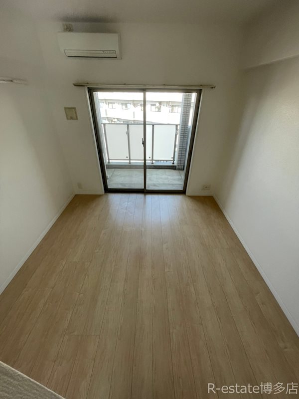 ウェルブライト博多 ベッドルーム