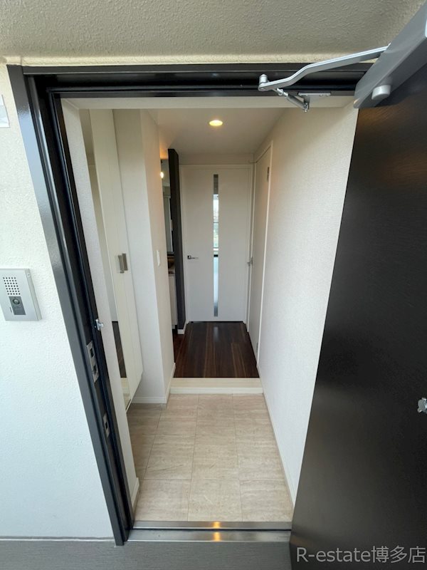 グランフォーレプライム箱崎 玄関