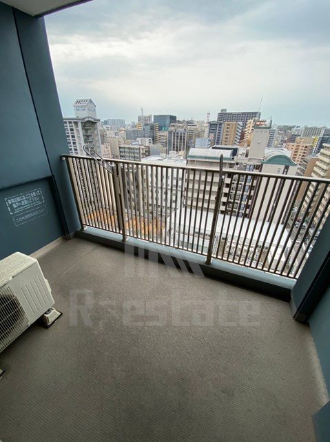 サヴォイコートオブアームズ ベランダ