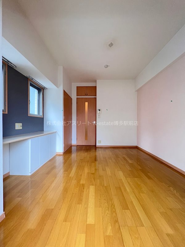 クレスティア天神サウス リビング