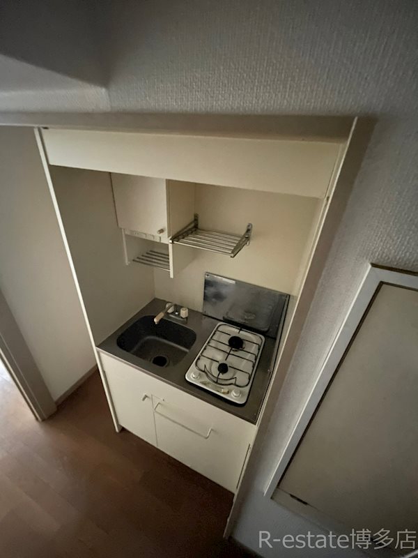 エステートモア博多グランA棟 キッチン