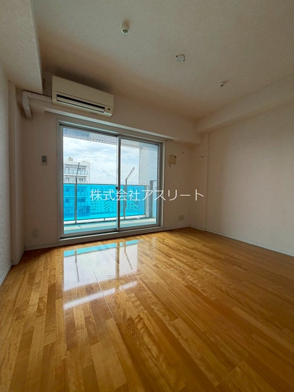 サヴォイザセントラルガーデン リビング