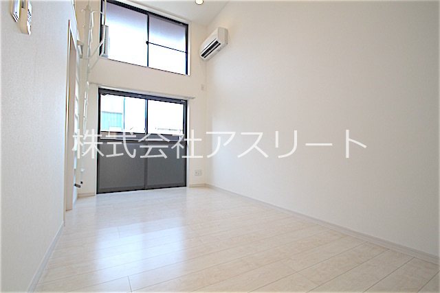 カーサ箱崎 リビング
