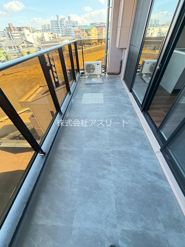 MODERN ASPIRATION箱崎AXIA ベランダ